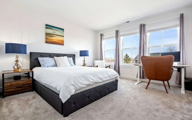 Games, Gym Equipment, Projector, Family Focused