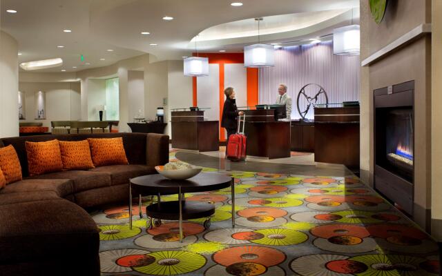 Hilton Garden Inn Denver/Cherry Creek