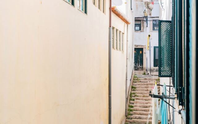 Romantic Alfama Getaway