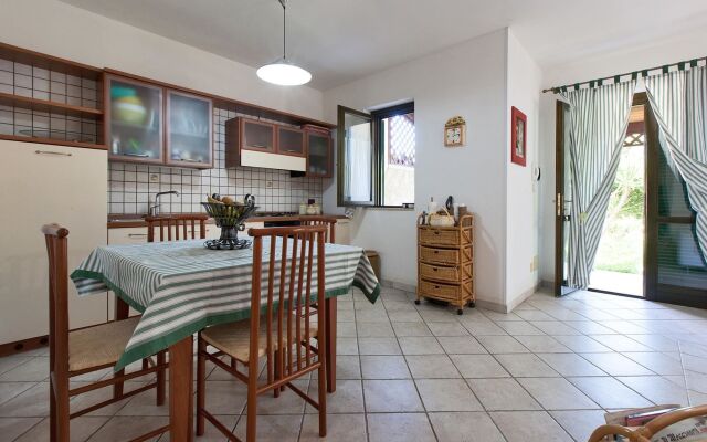 351 Villa Goccia by Barbarhouse