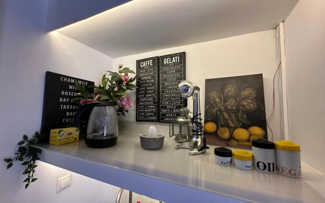 Sleeps 4 close to Iaso Oaka Mitera