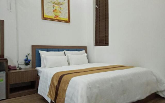 Duc Long Hotel