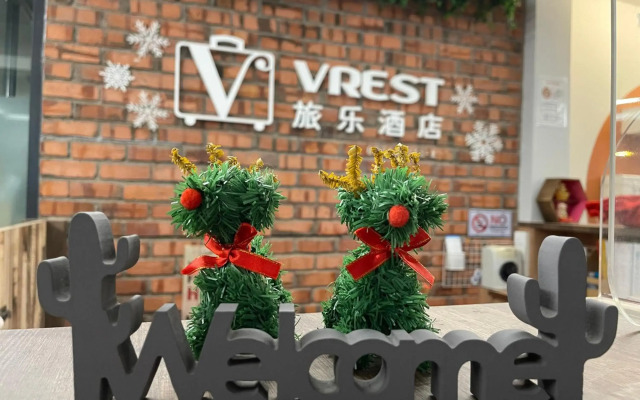Vrest Hotel