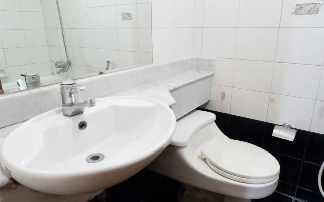 Spacious 2br Slipi Apartment Near Senayan