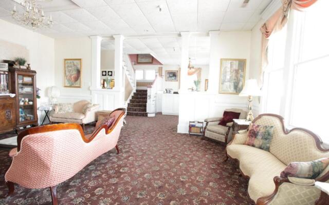 Hotel Macomber