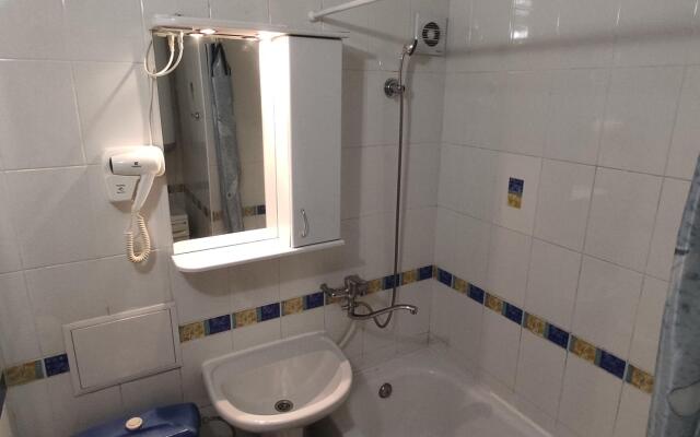 Апартаменты на Конституции СССР 10