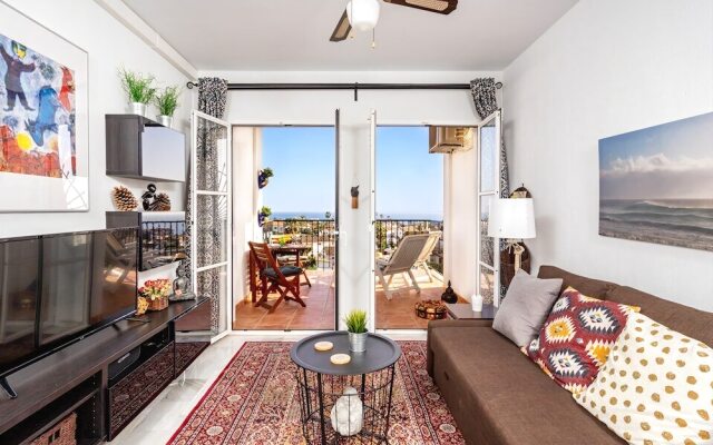 Las Colinas Apartment with Seaviews Ref 51