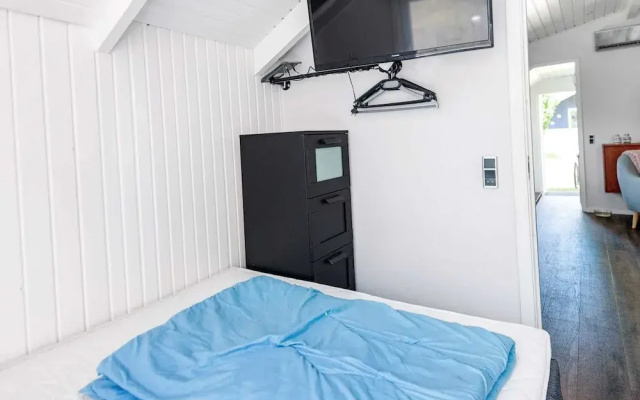4 Person Holiday Home in Hovborg
