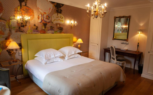 Le Chateau De Beaulieu