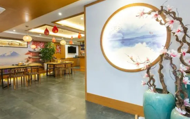 Shanghai Jingxin Guiwo Hotel (Baoshan Temple Branch)