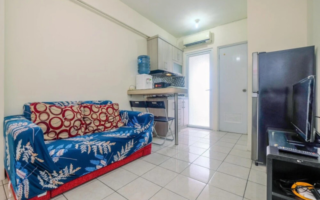 Comfort Green Pramuka 2BR Apartment