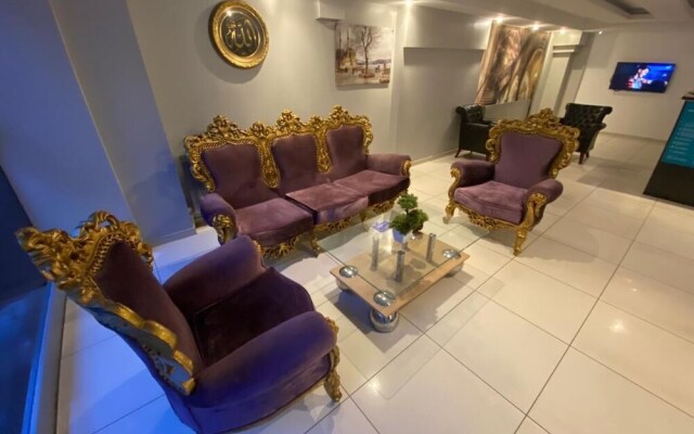Grand Hotel 53