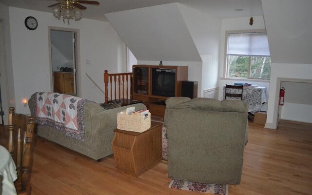 Nana Gump's Guesthouse