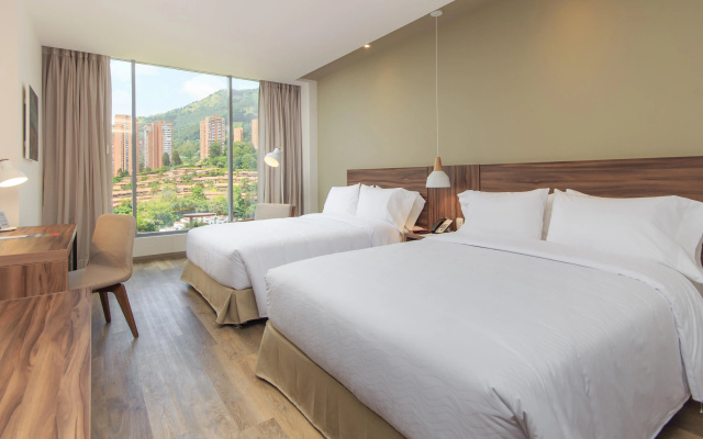 Novotel Medellín El Tesoro - Image 5