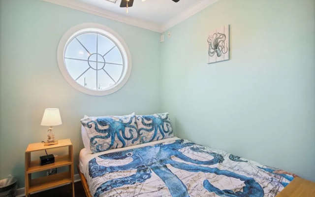 Harbor View Breeze by Ryson Vacation Rentals