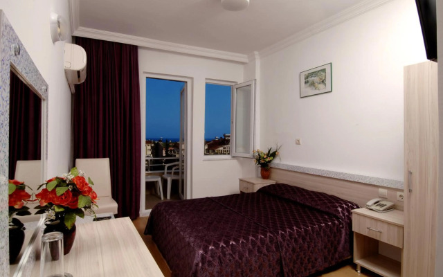 Lara Diamond Hotel