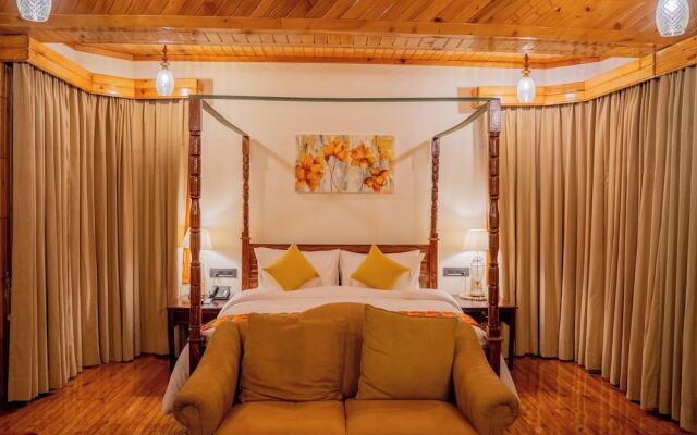 Chillaru Resort
