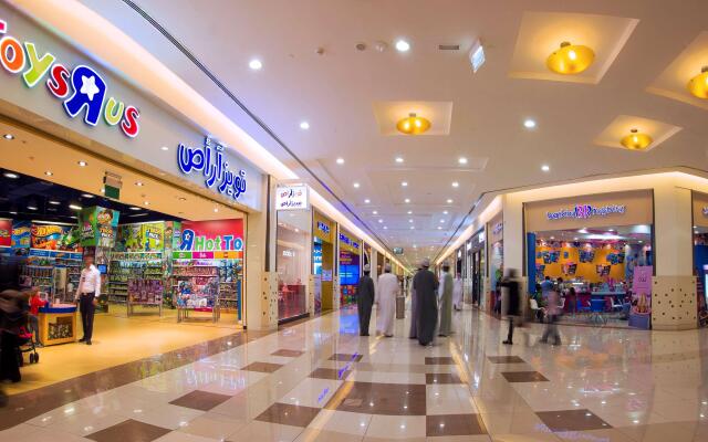 Ayla Bawadi Hotel & Mall