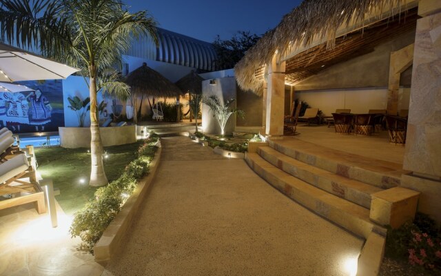 Hotel Camino Del Sol