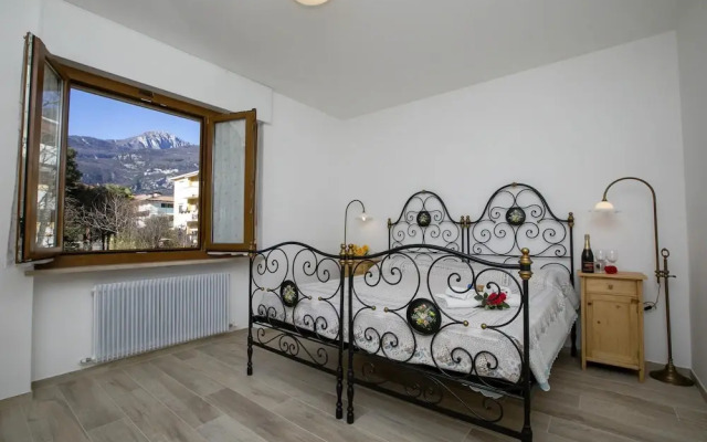 Bella Arco Apartment
