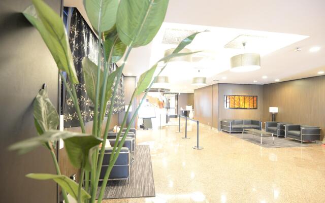 Apa Hotel Isehara-Ekimae