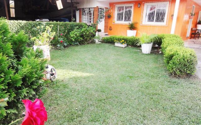 Orange House Canela