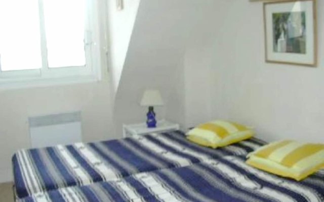 House With 4 Bedrooms in Loctudy, With Wonderful sea View, Enclosed Ga