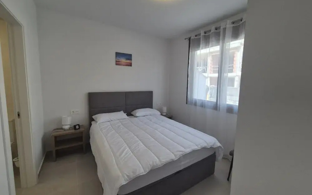 Murcia Apartment Near Golf
