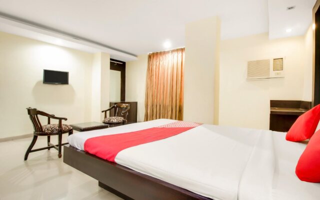 OYO 3336 Hotel Mantri Residency