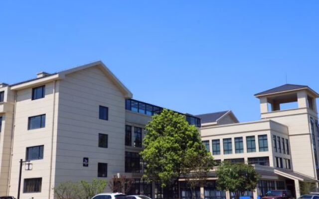 Liangshan Training Center