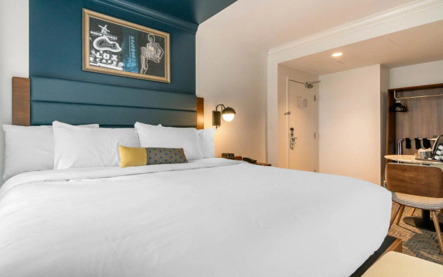 Hotel Belmont Vancouver - MGallery Collection