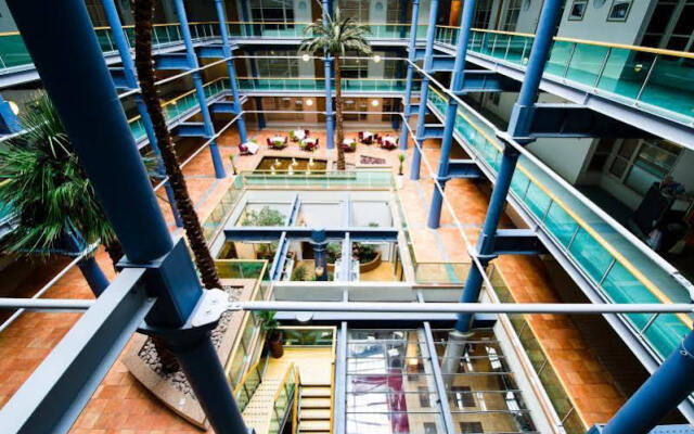 Native Manchester Hotel
