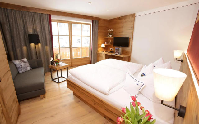 Postgasthof Hotel Rote-Wand