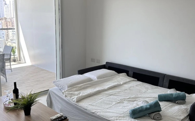 Sea Breeze Netanya Retreat by Sea N Rent