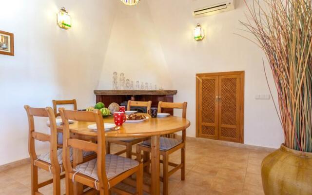 Finca en Buger con Piscina
