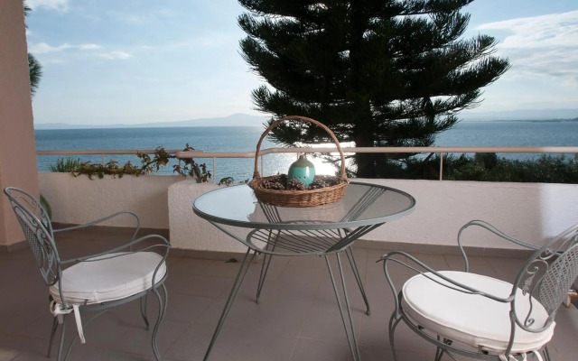 Messinian Blue SeaSide Villa