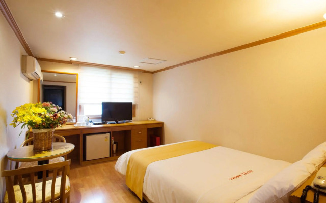 Angel Hotel