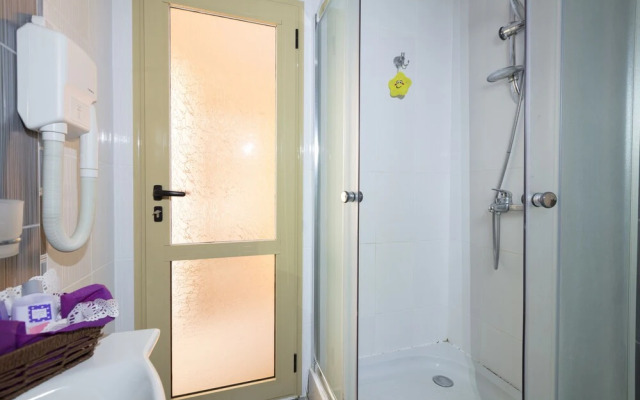 One Bedroom Apartment with Balcony