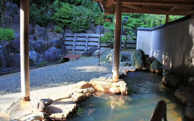 Minshuku Ikemori