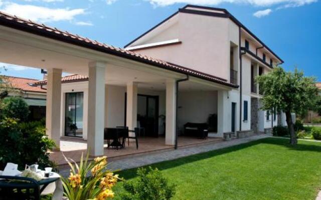 Residence Oliveto a Mare