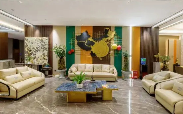 Qujing Qihui Intelligent Hotel (Qiqu Dreams Great World Branch)