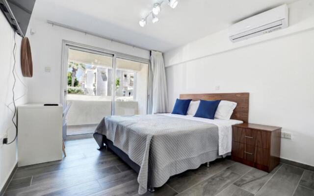 MyHome DeLux, Napa Blue 3Bed with Pool