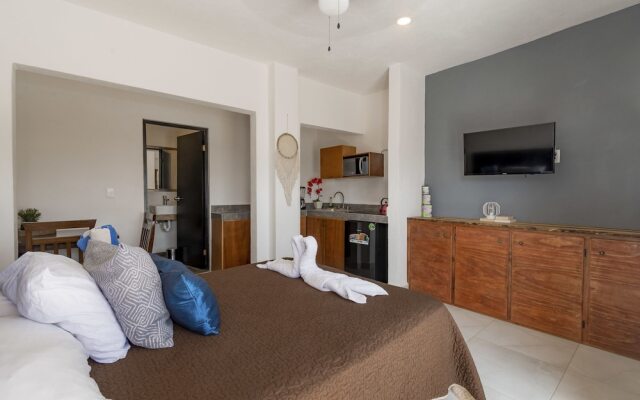 Maui Suites By GuruHotel