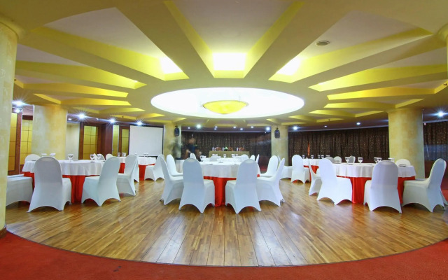 Grand Arkenso Parkview Hotel