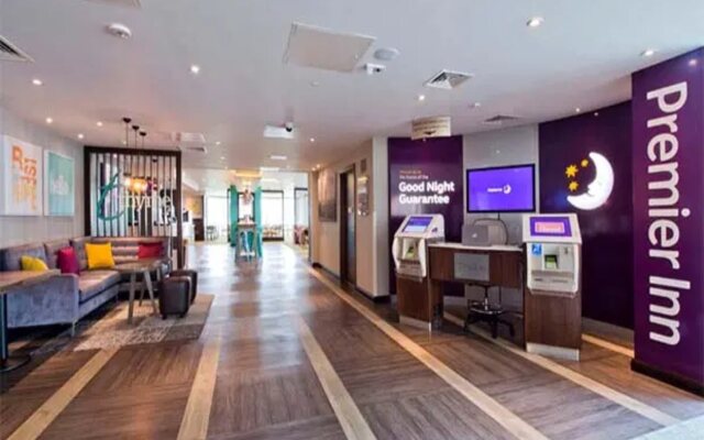 Premier Inn Leeds City Centre (Whitehall Road)