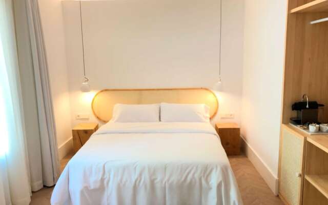 The Mohouse Boutique Room