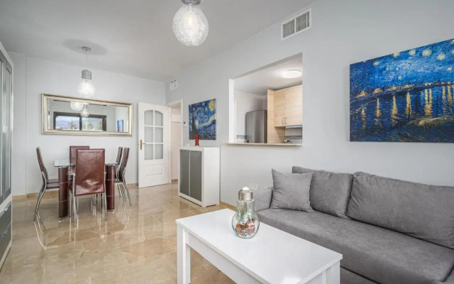 Marina Duquesa Apartment