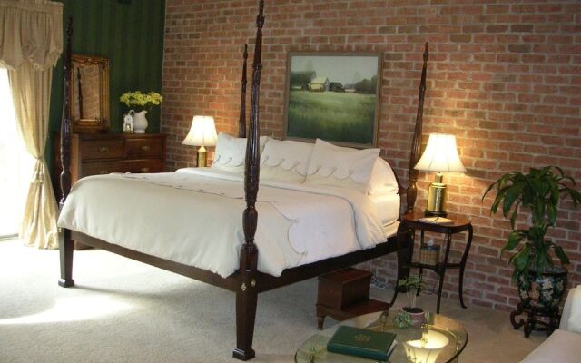 The Yellow House on Plott Creek Road