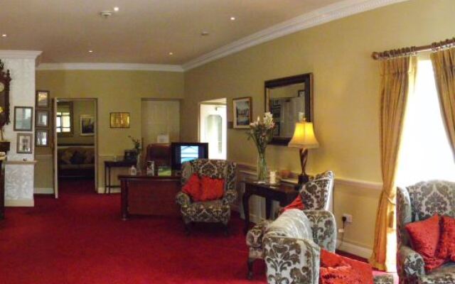 Cork's Vienna Woods Hotel & Villas