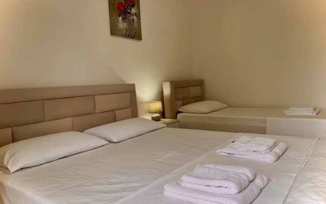 Grand Blue Apartments